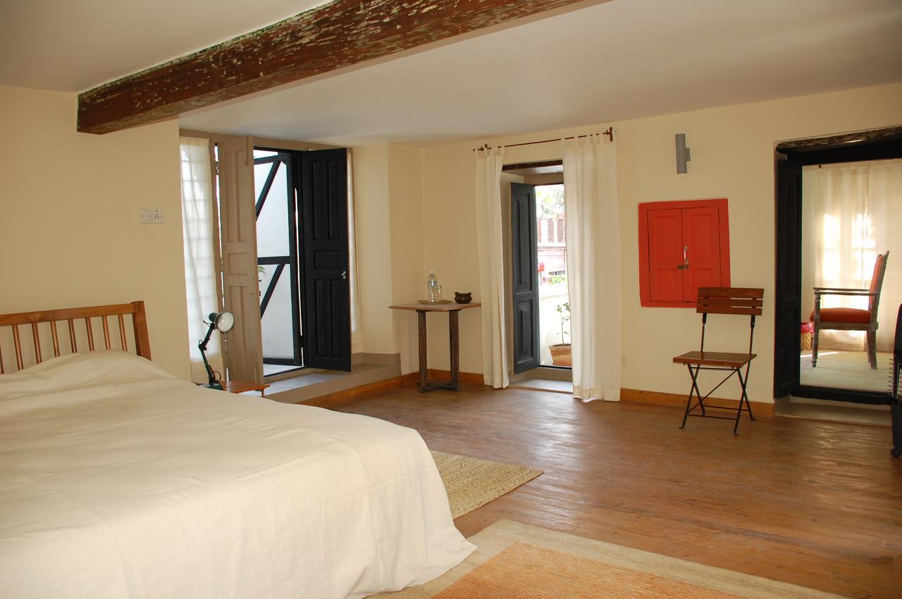 1905 Suites Restaurant Kathmandu Bagian luar foto