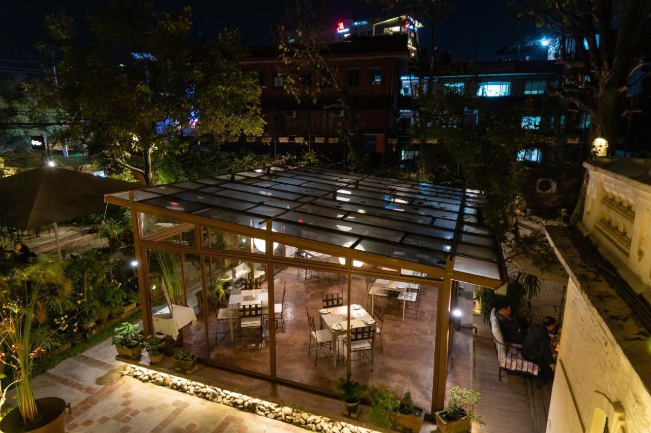 1905 Suites Restaurant Kathmandu Bagian luar foto